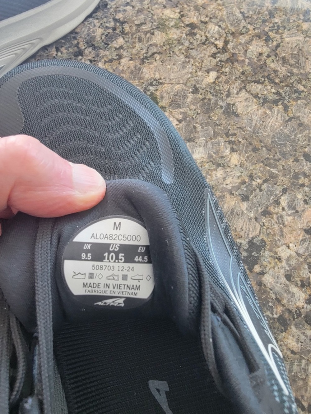 Altra Men's Paradigm 7 EUC 10.5 - Picture 3 of 7